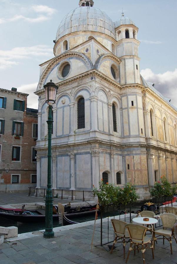 B&B Ca'Isidoro Venedig Exterior foto